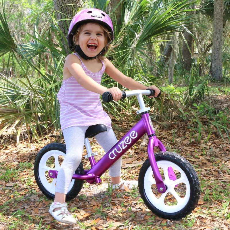 Cruzee-Balance-Bike-Purple-With-White-Wheels-Lifestyle-Kids-Bikes-Online