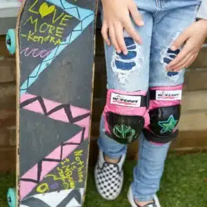 Wipeout-Kids-Protective-Pads_7-Lifestyle-